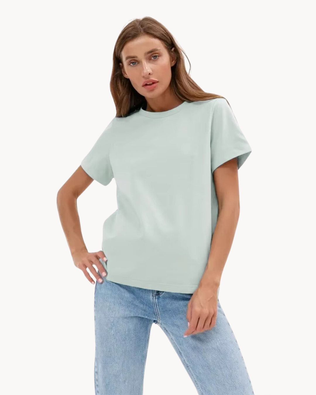 Vanessa | Essential Cotton Tee (Lebendige Farben)