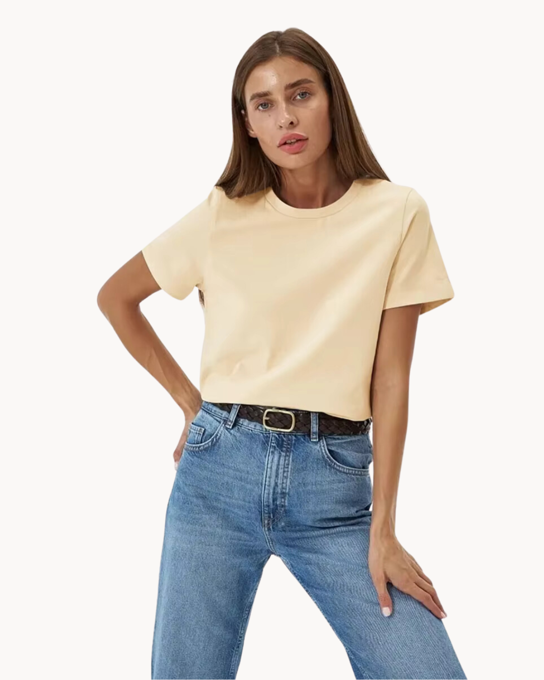 Vanessa | Essential Cotton Tee (Lebendige Farben)