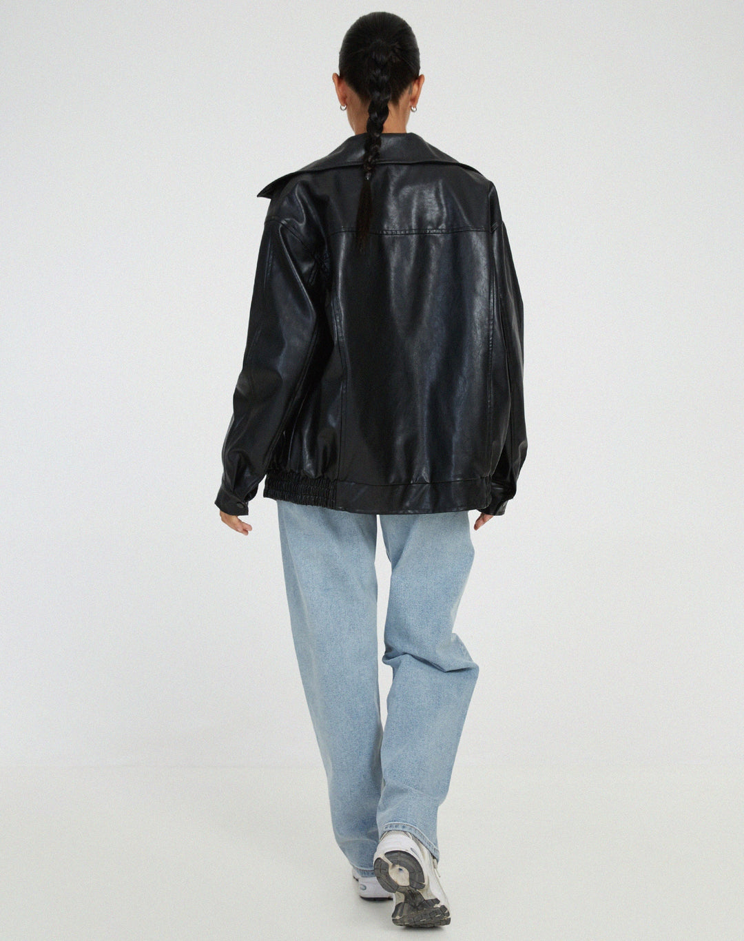 Damen Lederjacke mit lockerer Passform und Reißverschluss