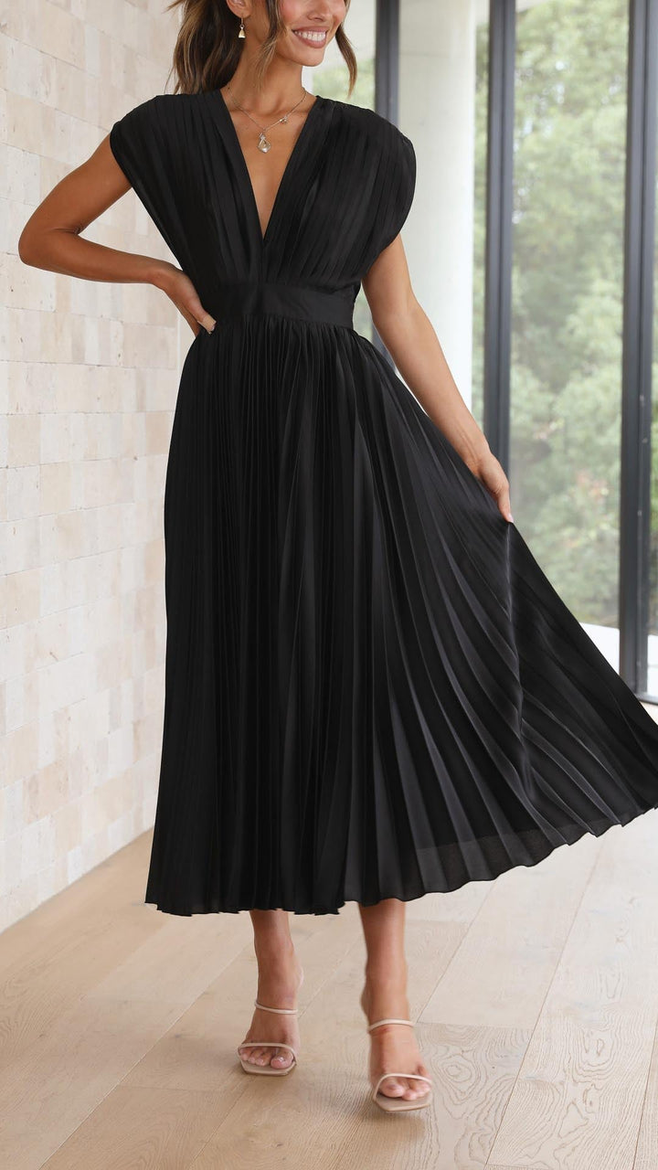 Maria | Elegantes & Raffiniertes Plisseekleid