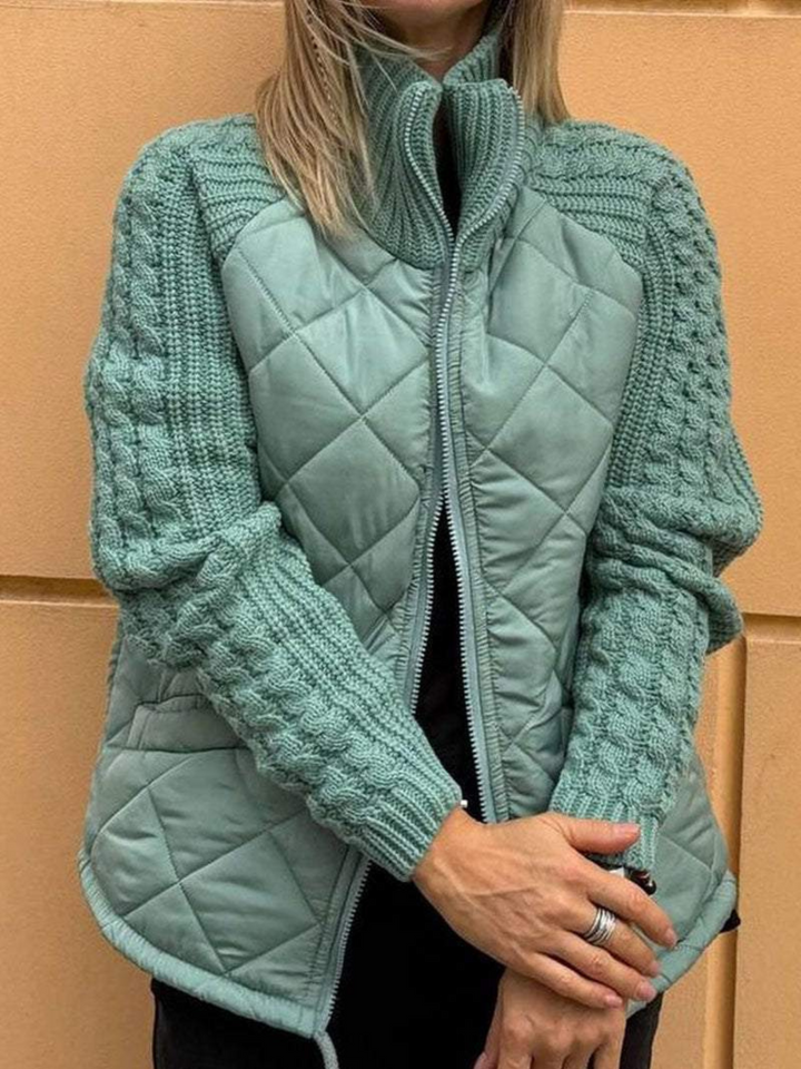 Regina | Vielseitige gestrickte Komfort-Damenjacke